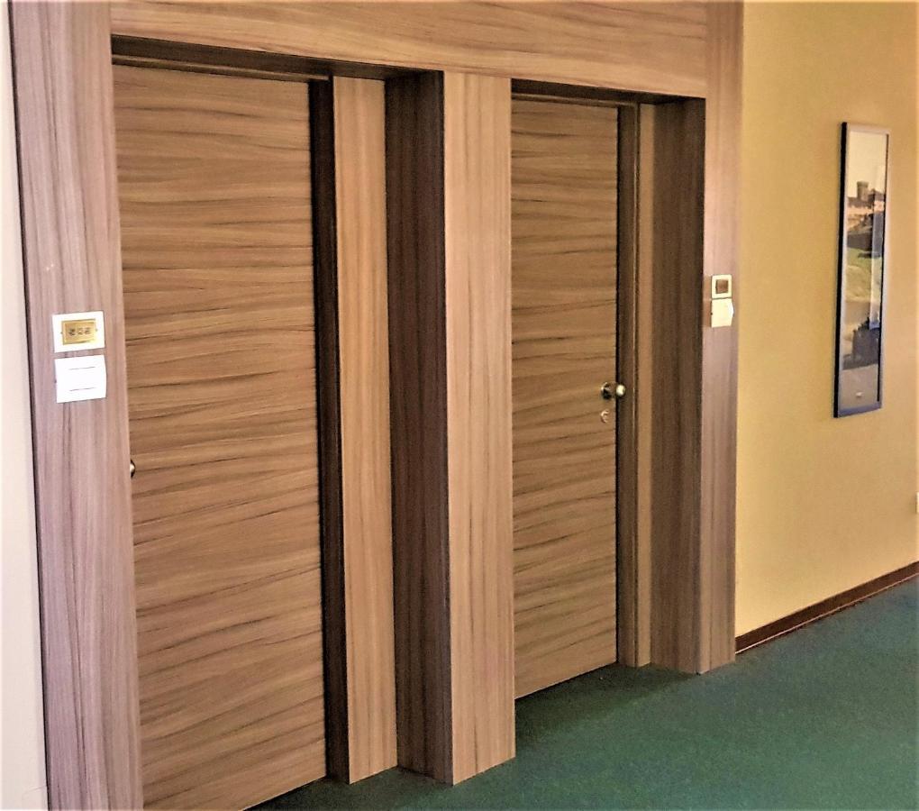 Hotel Ristorante Alcide Poggibonsi Bagian luar foto